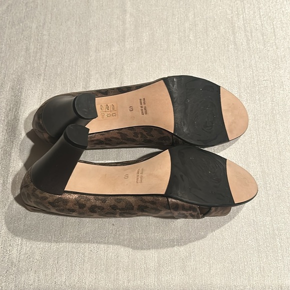 Taryn Rose Dark Leopard Nappa Silk Daffodil Heels - Picture 6 of 6